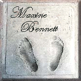 feet2001.gif (25150 bytes)